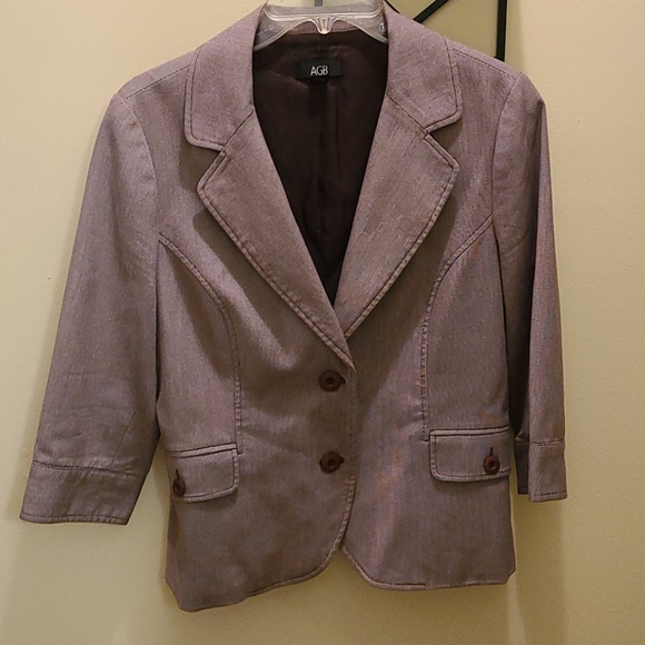 Mid-Sleeve Jacket by AGB - Picture 1 of 2
